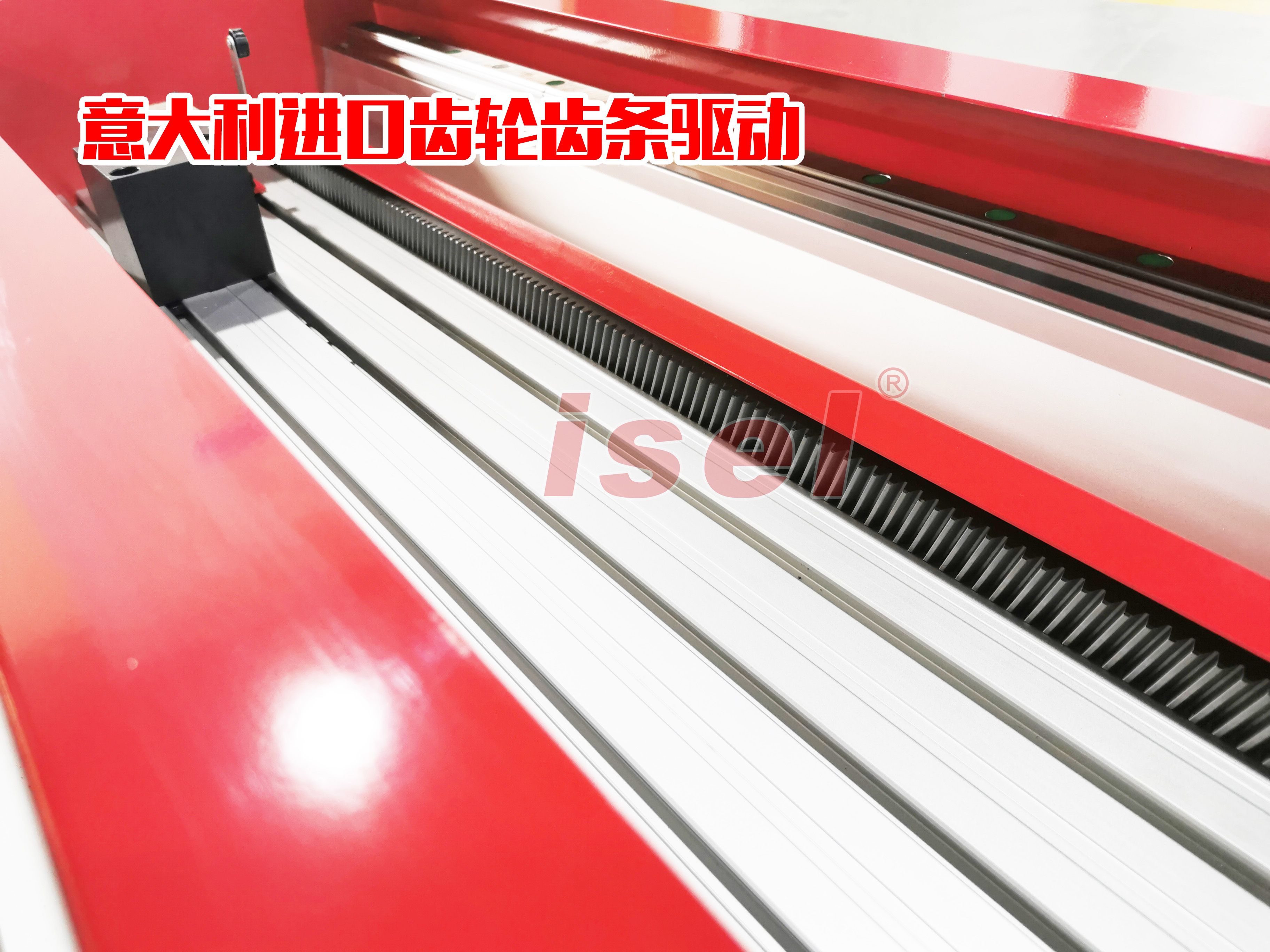 鋁型材第七軸機(jī)器人